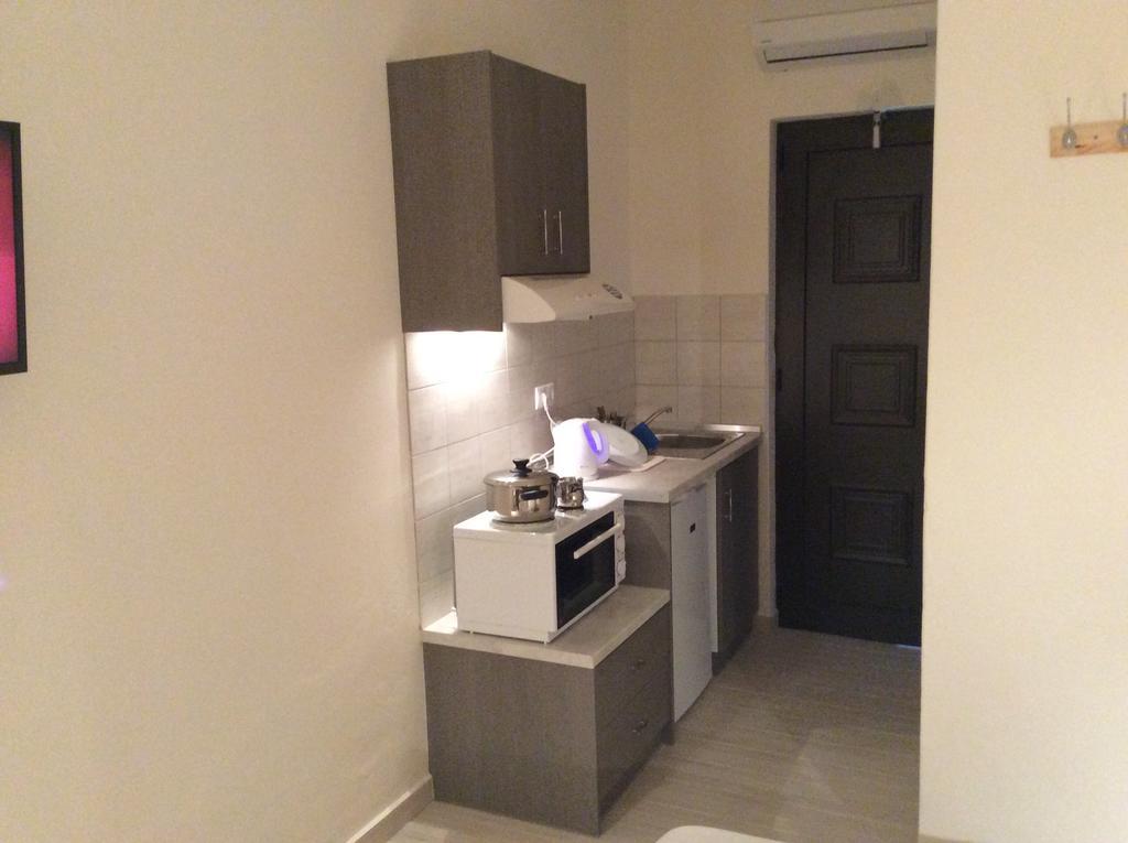 פלאקיאס Elena Rooms חדר תמונה