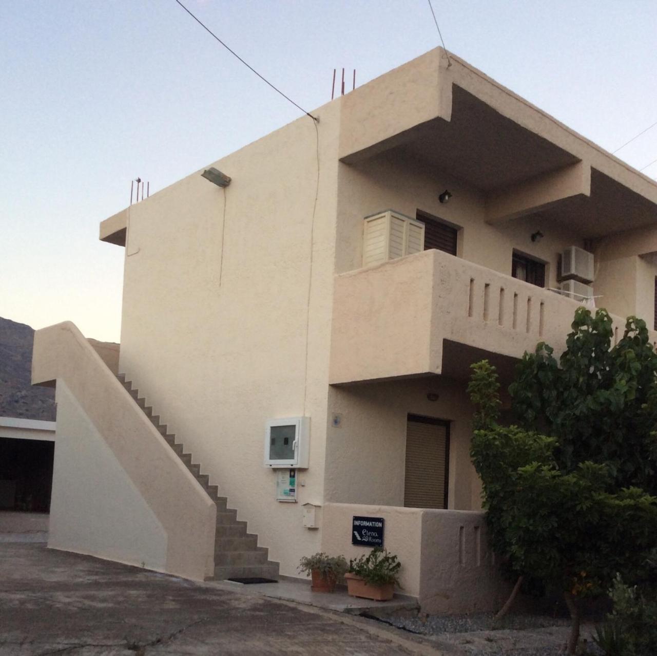 פלאקיאס Elena Rooms מראה חיצוני תמונה